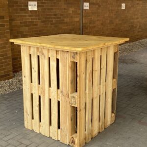 Raklap könyöklő